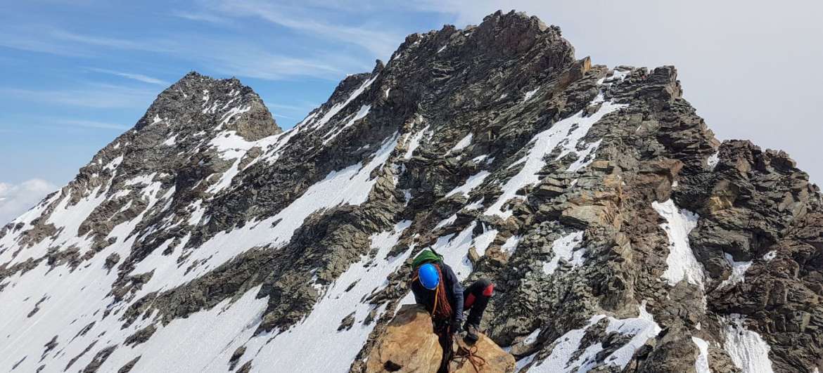 攀登 Lagginhorn（4010 米）: 旅游