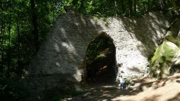 Das erste Tor der Burg Bezděz