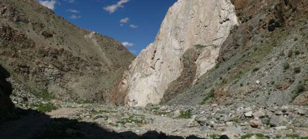 Khurai Tsenkher Gorge: Accommodations