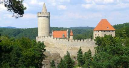 Un tour del castello di Kokořín