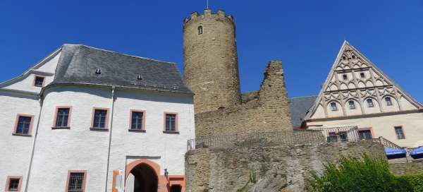 Prohlídka hradu Scharfenstein: Víza