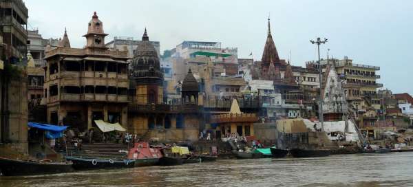 Manikarnika ghat Varanasi: Transport