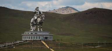 成吉思汗纪念碑
