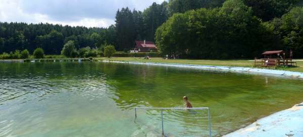 Schwimmbad Sklář Ostružno: Unterkünfte