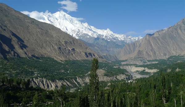 Valles de Hunza y Rakaposhi