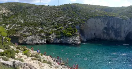 Zátoka Porto Limnionas