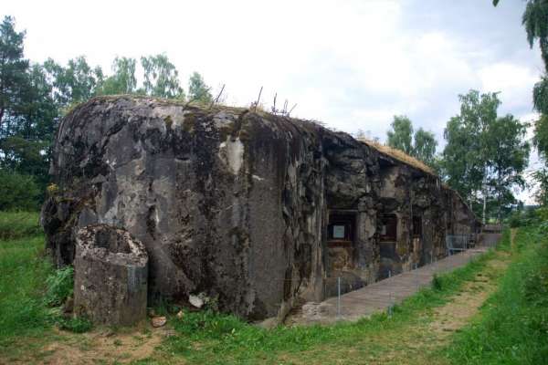Сбитая артиллерийская крепость