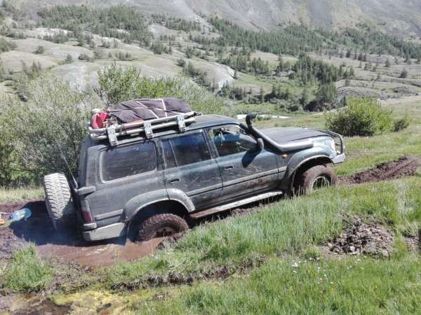 Rough ride in Altai