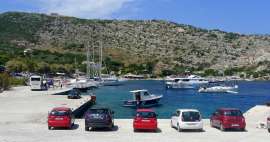 El puerto de Agios Nikolaos