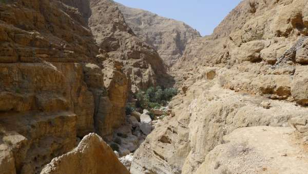 A breathtaking march through the gorge