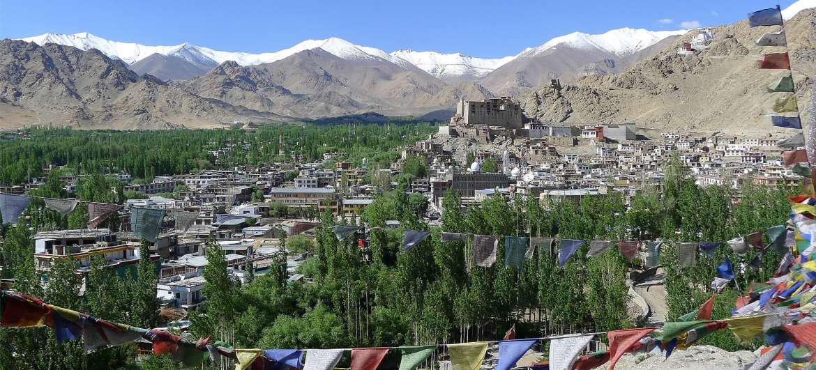 Articles Leh and valley of Indus