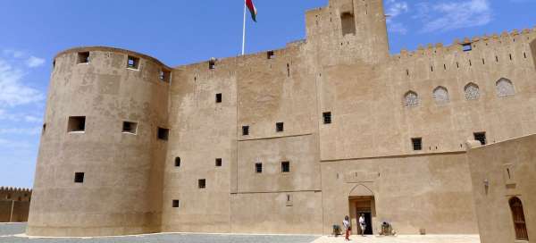 Tour of Jabrin Castle: Accommodations