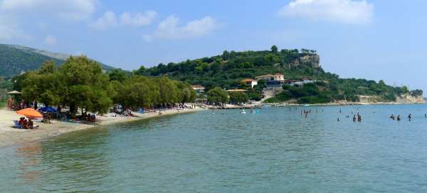 Swimming on the beach of Limni Keriou: Accommodations