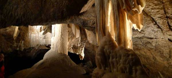 Prohlídka Punkevní jeskyně a Macochy: Počasí a sezóna