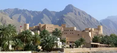 Passeio pelo Castelo de Nakhal