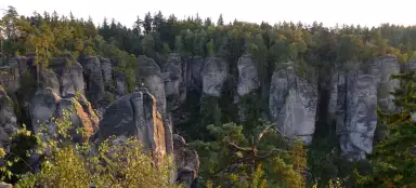 Grand circuit à travers Prachovské skály 1