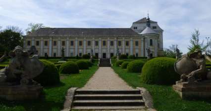 A tour of the Lysá nad Labem chateau