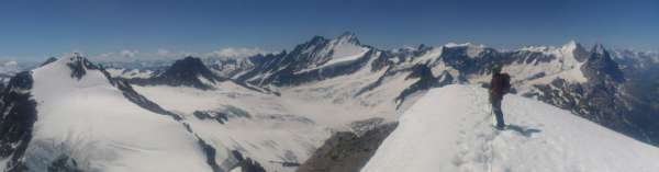 Verdiend uitzicht vanaf de top van de Wetterhorn
