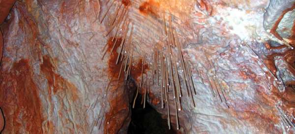 Jaskinia Gombasecka: Pogoda i pora roku
