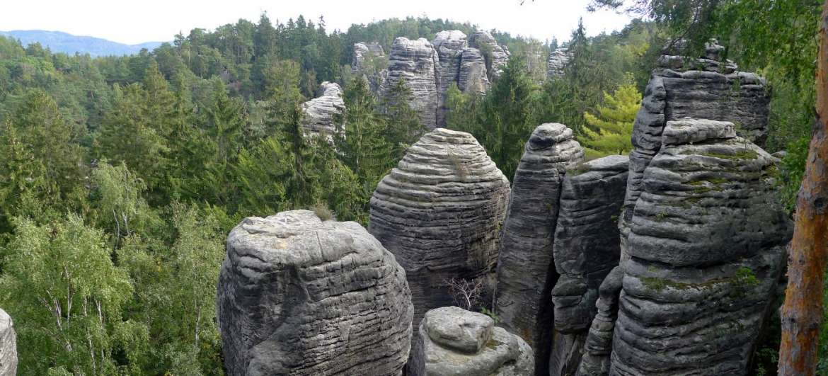穿越 Prachovské 岩石的伟大赛道 2: 旅游
