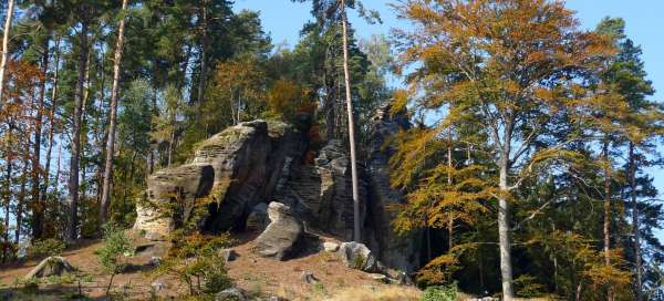 Zlatú cestičkou cez Prachovské skaly: Počasie a sezóna