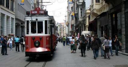 Clase Istiklal