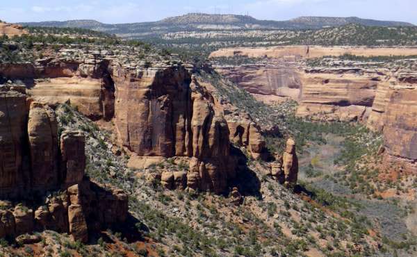 Rotsformaties van Red Canyon Overlook