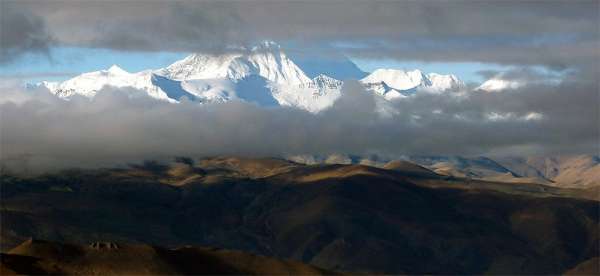 珠穆朗玛峰和洛子峰