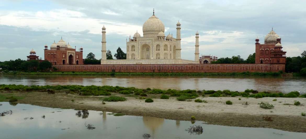 Lugares Agra