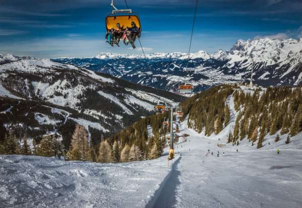 Unter der Seilbahn