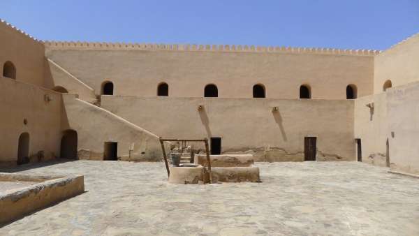 En el castillo de Al Mintarib