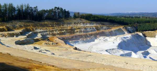 A través del valle de Žehrovka hasta el mirador de Střeleč: Clima y temporada