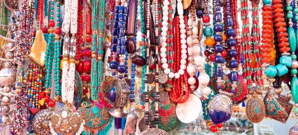 Dilli Haat market: Ubytovanie