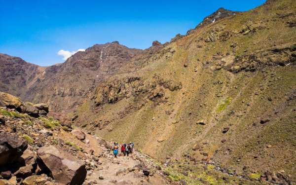 We continue in the direction of cottage Toubkal and our destination of today's journey