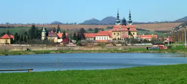 Велеград