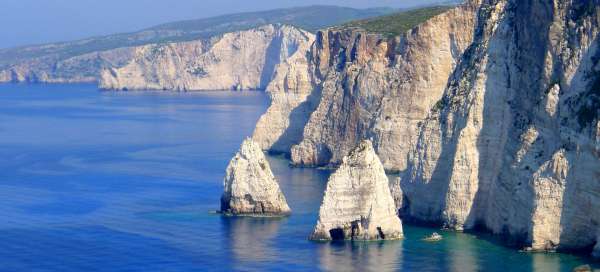 The most beautiful cliffs of Europe: Weather and season