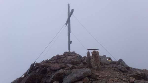 Pico - 3162 m sobre el nivel del mar