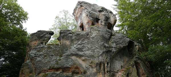 Besichtigung der Felsenburg Svojkov: Unterkünfte