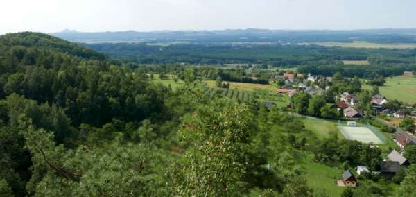 Uitzicht op de Macha-regio en de Kokořín-regio