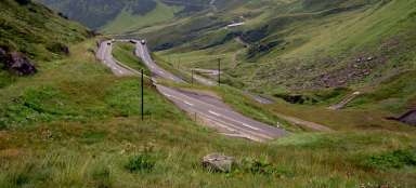 Самая высокая дорога проходит в Швейцарии
