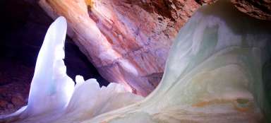 Passeio pela Caverna de Gelo de Dachstein