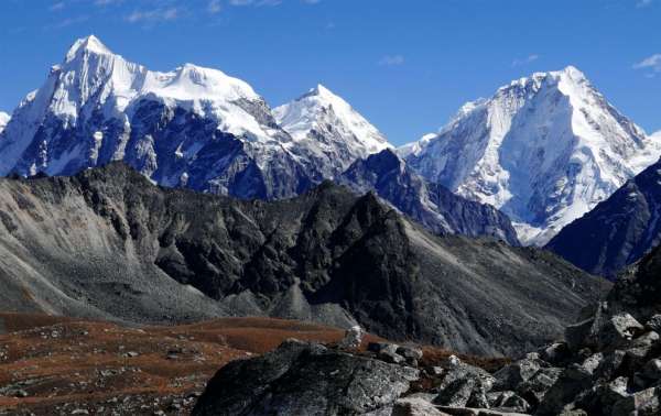 Cume da fronteira Nepal - Tibete