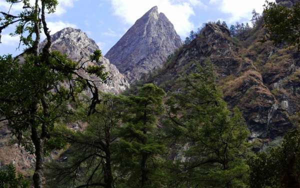 Die Aussicht auf einen &quot;Drachenzahn&quot;