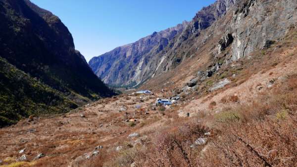 Vue arrière de Thangsyap