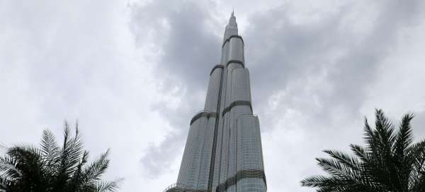 Burj Khalifa wolkenkrabber: Accommodaties
