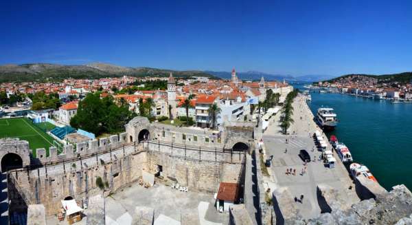 Panoramisch uitzicht op Trogir