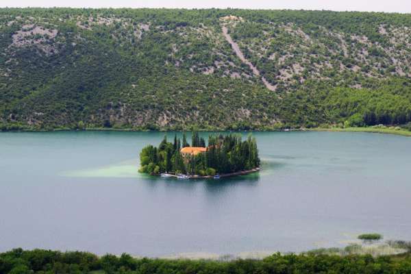 Františkánský klášter, ostrov Visovac