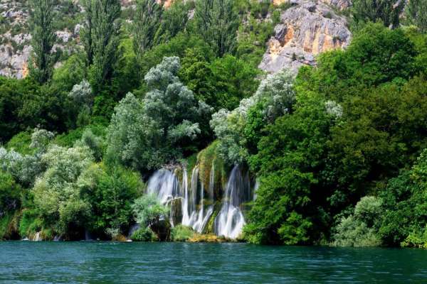 Roški waterfall