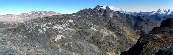 Podejście na Mount Cumbre