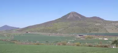En bicicleta a Lovoš y varias ruinas